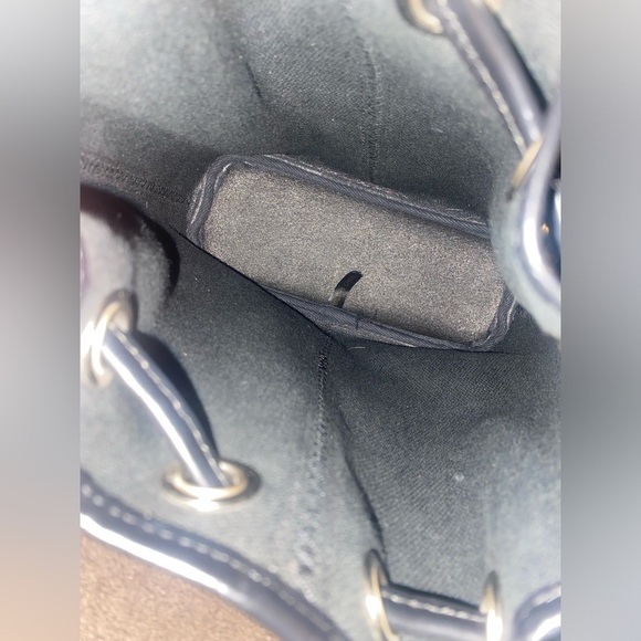 Dooney and Bourke Bag - Picture 4 of 4